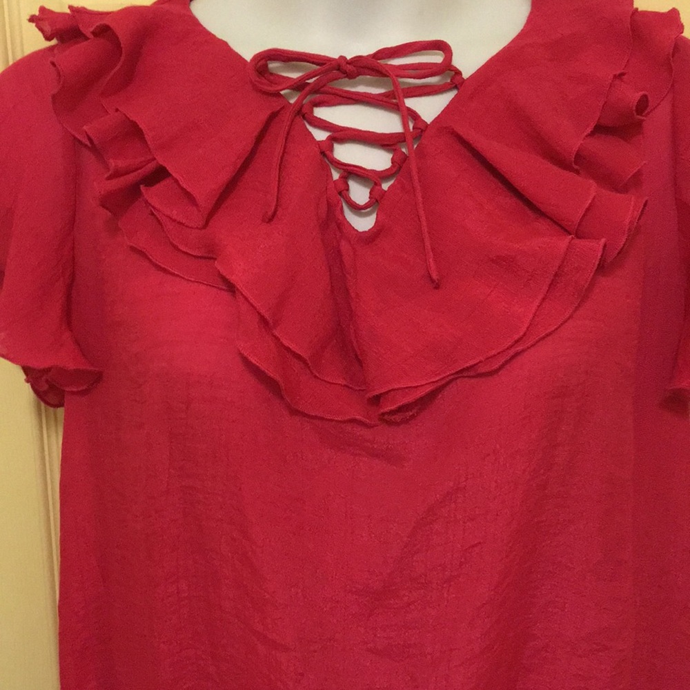 New Direction Woman Ruffled Pullover Top - Picture 2 of 5